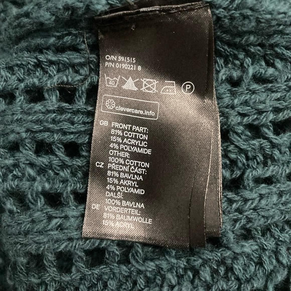 H&M Crew Neck Sweater Sz. Small - Picture 3 of 7